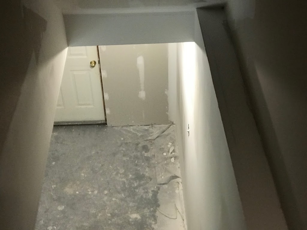 Blizz The Drywall Taper | Barkley Crescent, Oshawa, ON L1J 2E7, Canada | Phone: (905) 259-3159