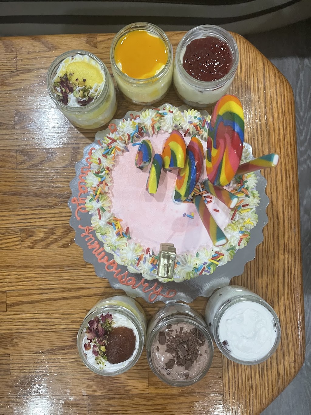 Alagh Cake Creations | 107 Valonia Dr, Brampton, ON L6V 4J9, Canada | Phone: (604) 652-4560