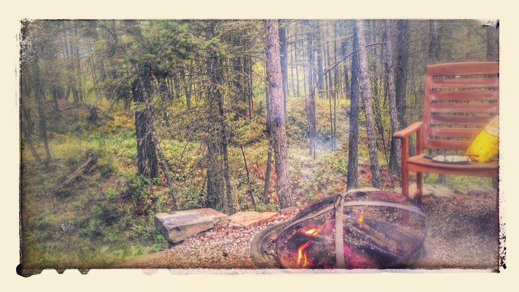 Valleys Edge Resort | 4868 Riverview Dr, Edgewater, BC V0A 1E0, Canada | Phone: (403) 540-6601