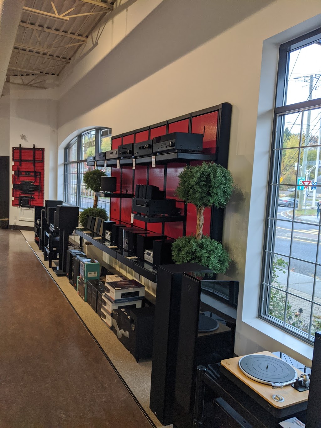 La Boutique Techno Stereo+ Ste-Agathe | 217 Rue Principale E, Sainte-Agathe-des-Monts, QC J8C 1K5, Canada | Phone: (819) 323-4417