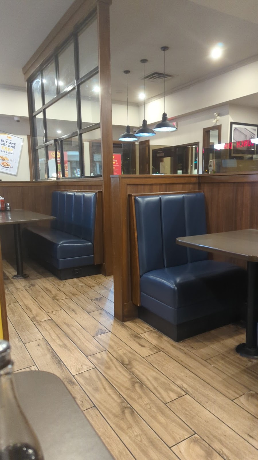 Dennys | 2940 Gaetz Ave, Red Deer, AB T4R 1M4, Canada | Phone: (403) 348-5040