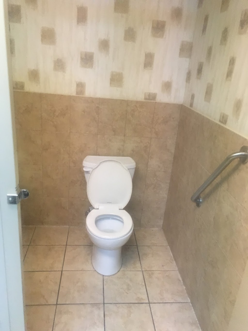 A Team Cleaning Services | 5-269 Upper Scotch Line, Perth, ON K7H 3C5, Canada | Phone: (613) 286-5431