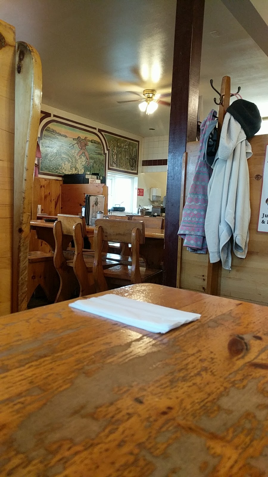 Debs Gas Bar & Restaurant | 5475 Old Highway 2, Shannonville, ON K0K 3A0, Canada | Phone: (613) 961-1816