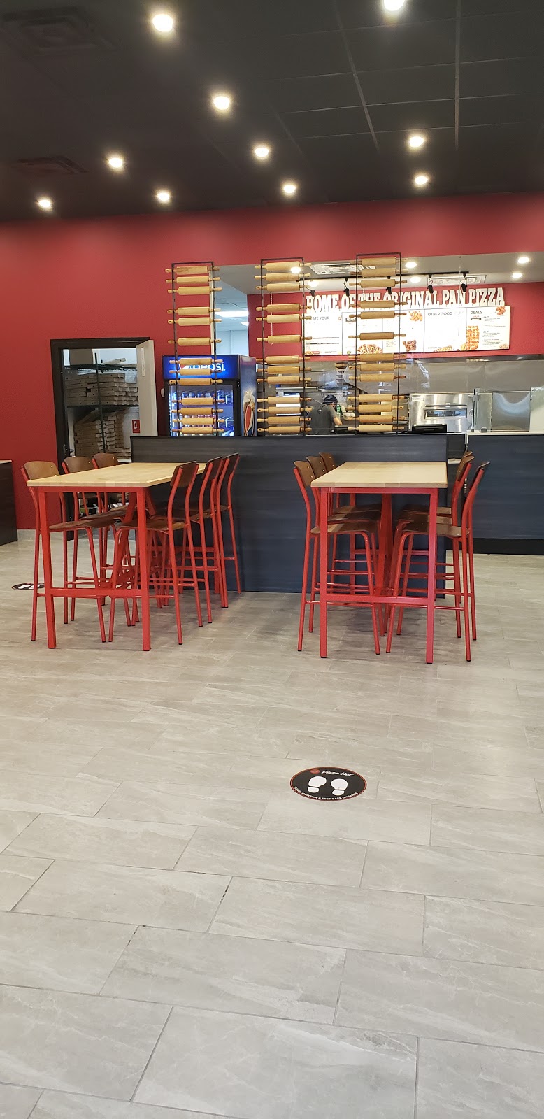 Pizza Hut | 7999 Wellington County Rd 109 Unit 3, Arthur, ON N0G 1A0, Canada | Phone: (519) 848-5888