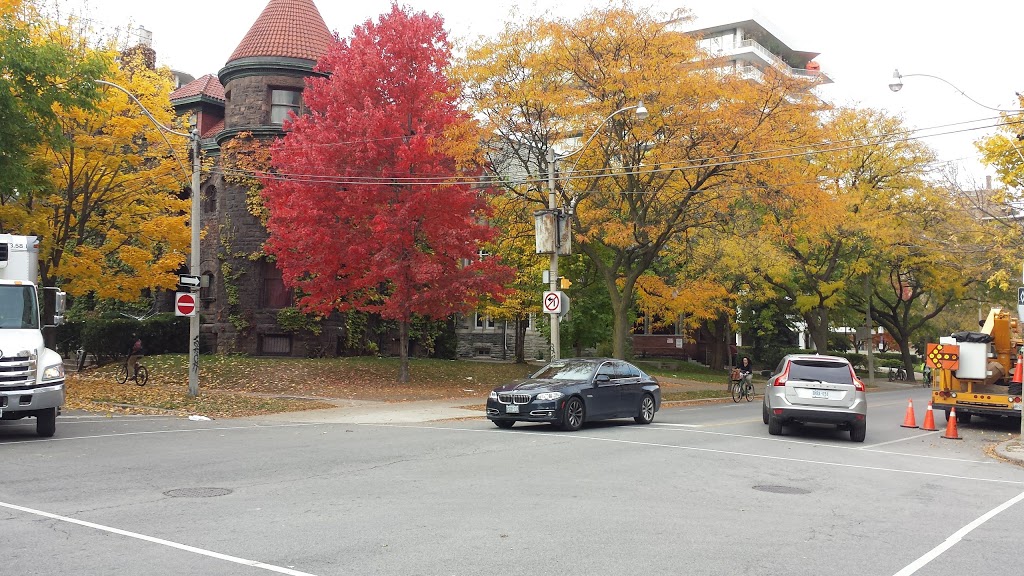 Westview Greenbelt | 20A Nordale Crescent, North York, ON M6M 3A1, Canada