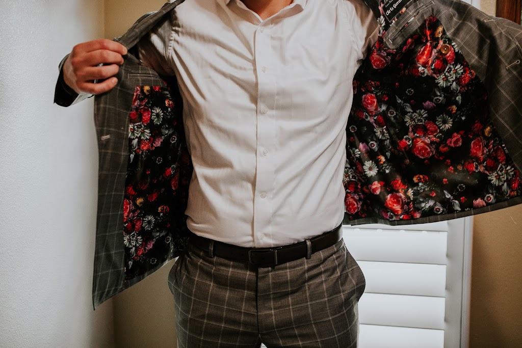 Eli Custom Clothier | 1919 Sirocco Dr SW, Calgary, AB T3H 2Y3, Canada | Phone: (403) 903-8770