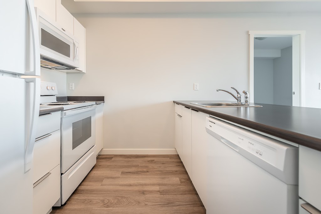 Railside House Apartments | 733 Goldstream Ave, Victoria, BC V9B 0A6, Canada | Phone: (778) 678-6003