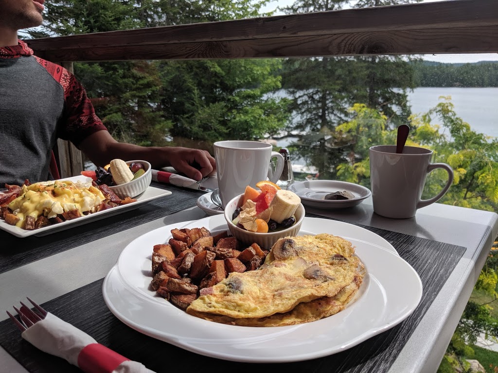 Restaurant LHuile dOlive | 353 Montée du Lac des 31 Miles, Bouchette, QC J0X 1E0, Canada | Phone: (819) 465-2625