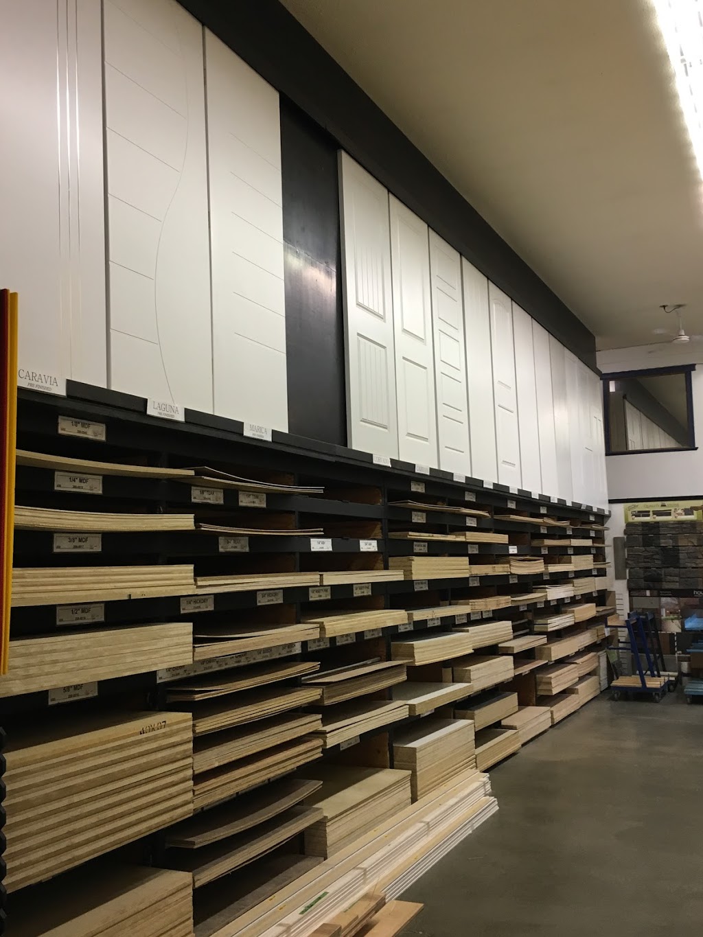 Windsor Plywood Penticton | 174 Industrial Pl, Penticton, BC V2A 7C8, Canada | Phone: (250) 492-8646