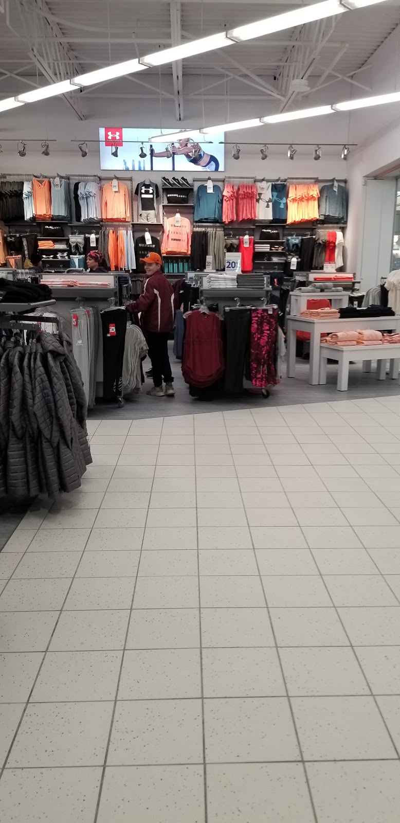 Atmosphere | 1 Rue de la Plaza-de-la-Mauricie, Shawinigan, QC G9N 7C1, Canada | Phone: (819) 539-7416