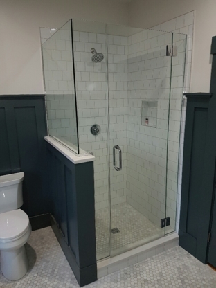 Home Town Glass | 36 Glendale Ave, Lower Branch, NS B4V 4M8, Canada | Phone: (902) 523-0500