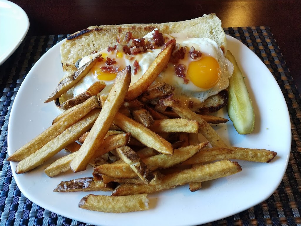 Jack Devines Irish Pub | 4170 Southwestern Blvd, Orchard Park, NY 14127, USA | Phone: (716) 649-9190