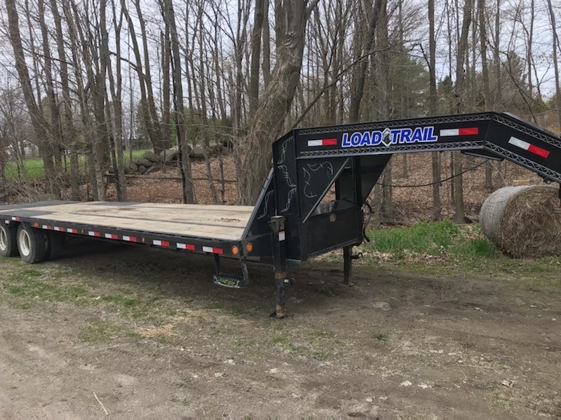 Dobson Trucking | 1207 10 Line N, Hawkestone, ON L0L 1T0, Canada | Phone: (705) 323-2062