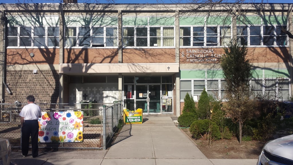 St. Louis Catholic Elementary School | 11 Morgan Ave, Etobicoke, ON M8Y 2Z7, Canada | Phone: (416) 393-5331