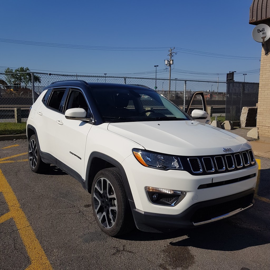 Discount Location dautos et camions | 405 Avenue Michel Jasmin, Dorval, QC H9P 1C2, Canada | Phone: (514) 631-1436