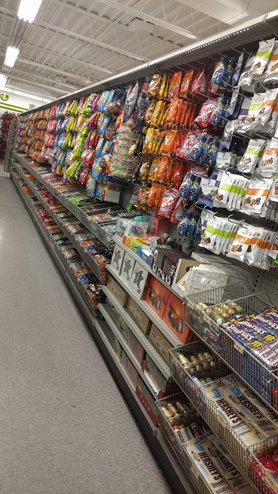 Dollarama | 680 Kennedy Rd, Scarborough, ON M1K 2B5, Canada | Phone: (416) 261-9685