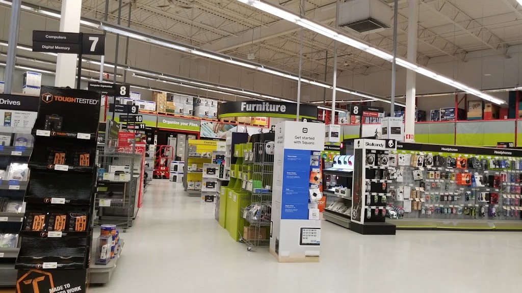 Staples | 20055 Willowbrook Dr Unit 200, Langley, BC V2Y 2T5, Canada | Phone: (604) 514-2160
