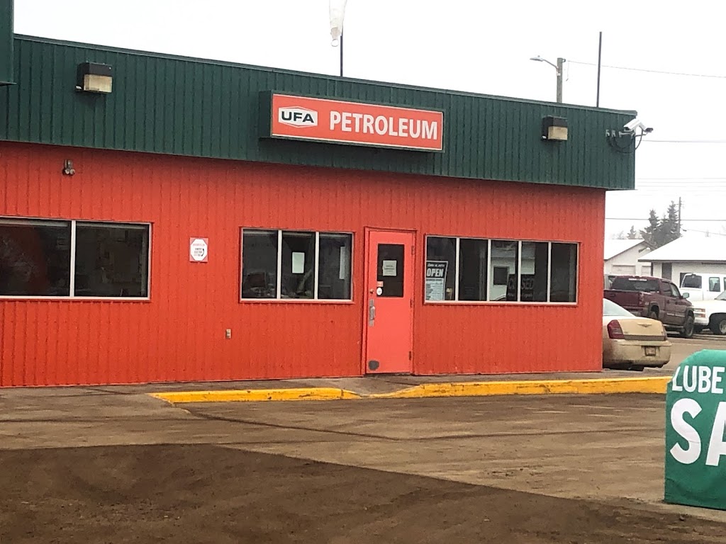 Castor UFA Petroleum Agency & Cardlock | 5210 50 Ave, Castor, AB T0C 0X0, Canada | Phone: (403) 882-3282