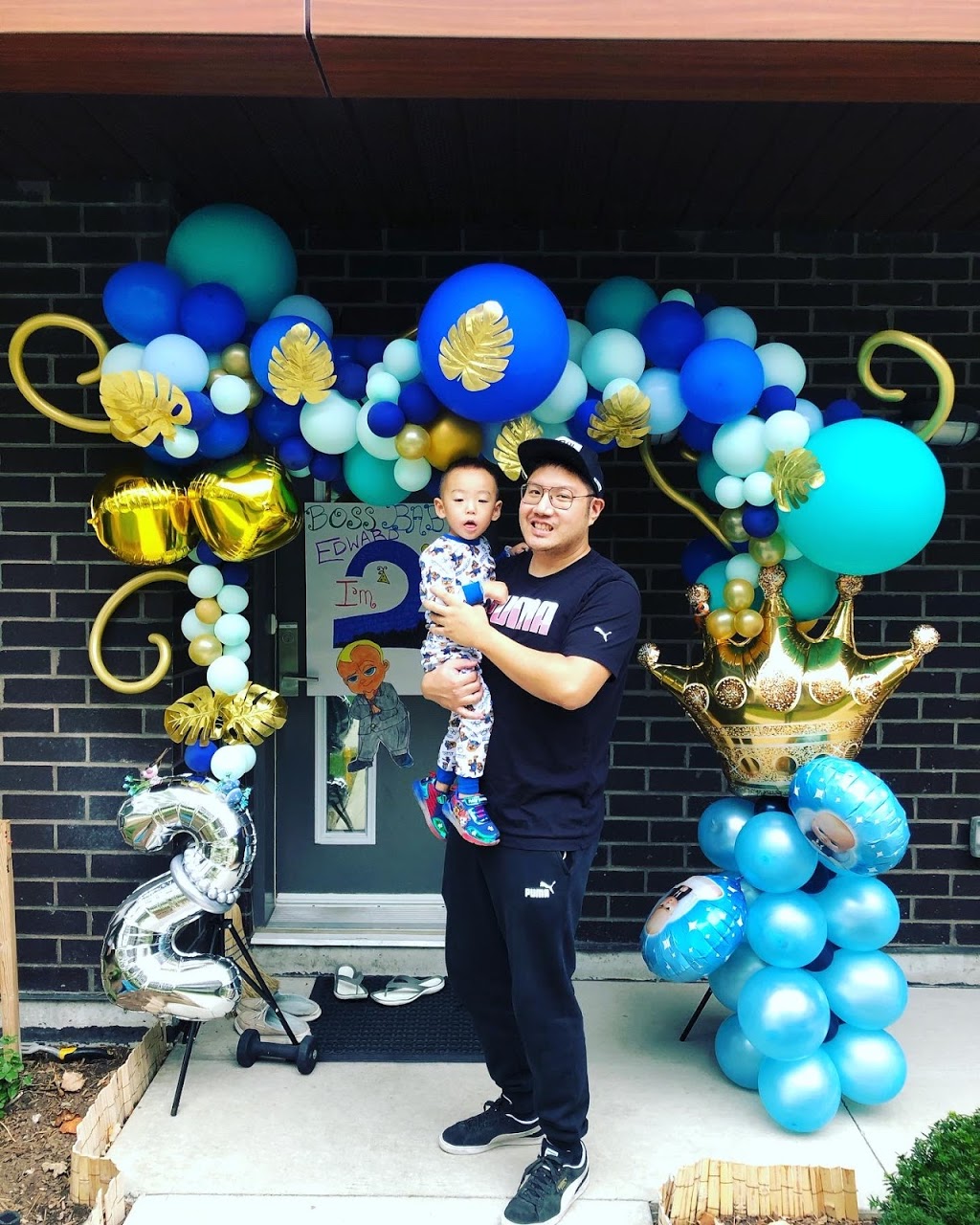 Balloons by Mina | 39A Valley Woods Rd #903, North York, ON M3A 2R5, Canada | Phone: (647) 927-8108