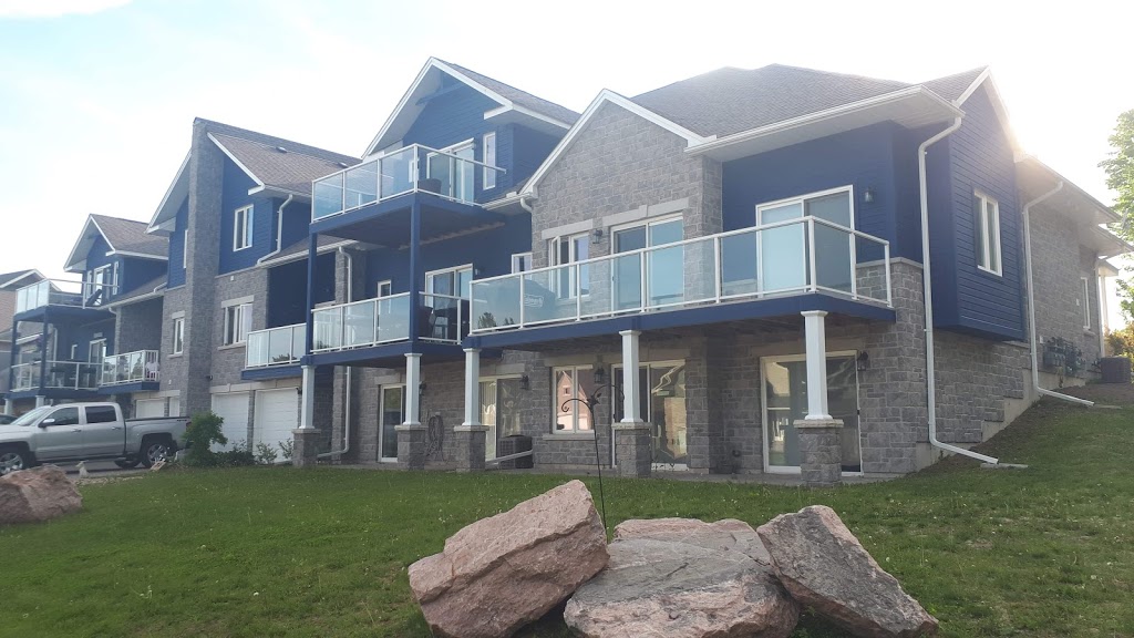 Golden Feather Contractors | 13 Huron Woods Dr, Sugarbush Rd, Oro-Medonte, ON L0K 1E0, Canada | Phone: (905) 965-0479