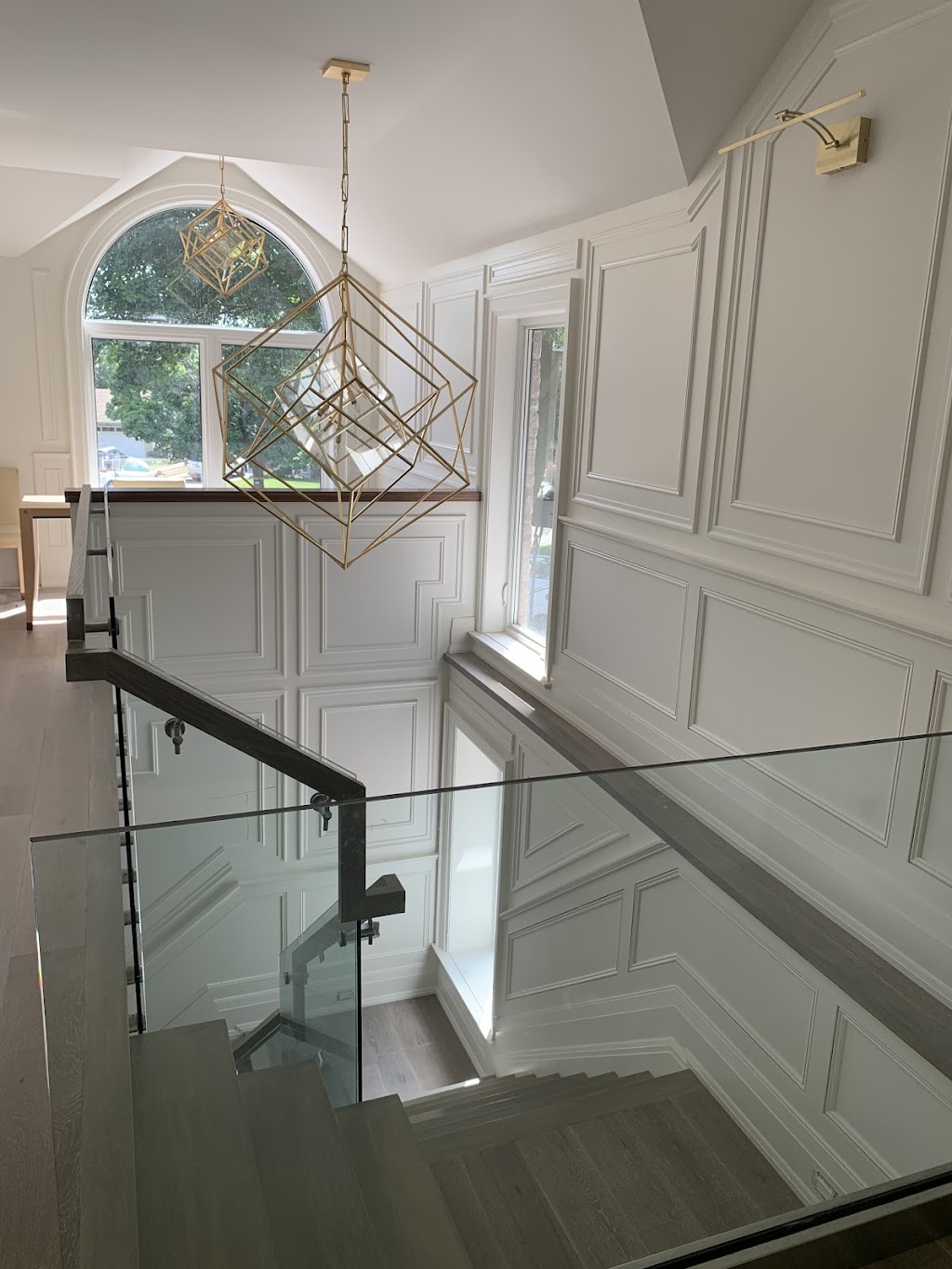 Moreira painting | Montcalm Ave, Toronto, ON M6E 5A6, Canada | Phone: (416) 859-4114