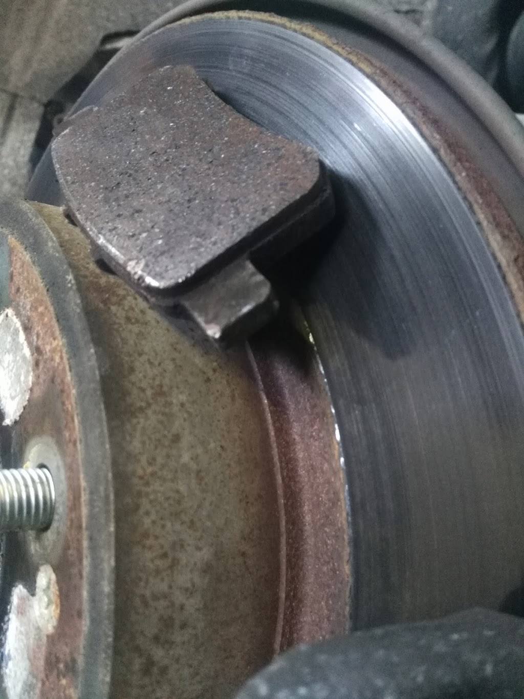 Mr Gs Auto Care Plus | 190 Belfield Rd, Etobicoke, ON M9W 5E3, Canada | Phone: (416) 744-1980