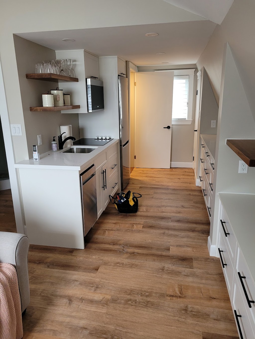 S&S Thoburn Renovations | 19 Glengrove Ave, Hamilton, ON L8H 1M9, Canada | Phone: (289) 208-6960