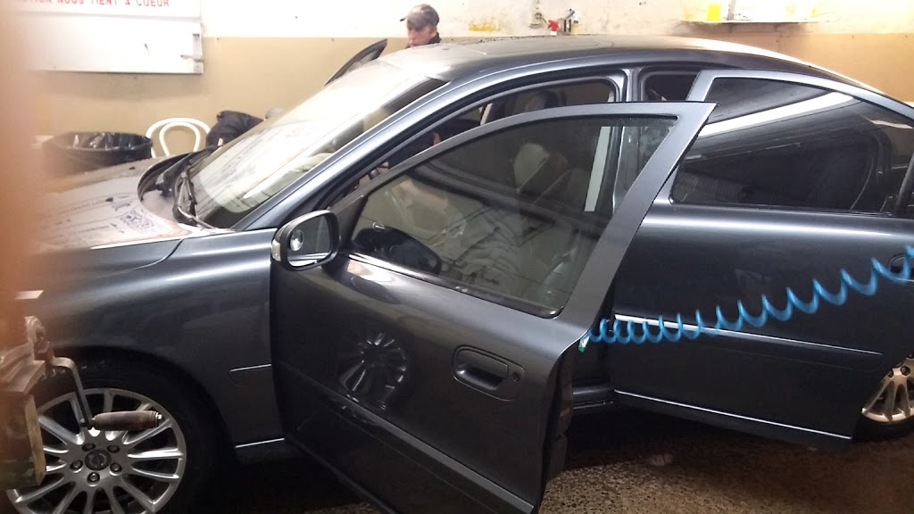 Lave Auto Frontenac | 1840 Rue Frontenac, Montréal, QC H2K 2Z1, Canada | Phone: (514) 522-8494