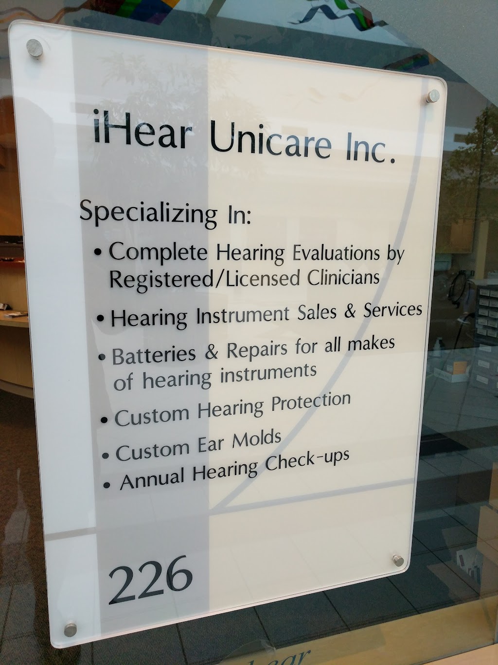 I Hear Unicare | 226 Meadowlark Shopping Ctr NW, Edmonton, AB T5R 5W9, Canada | Phone: (780) 409-9585