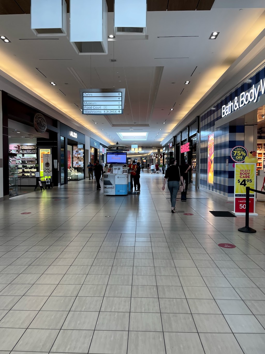 Bath & Body Works | 550 King St N, Waterloo, ON N2L 5W6, Canada | Phone: (519) 880-9352