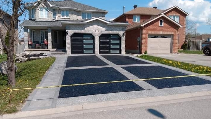 J Lytles Paving, Sealing & Line Painting | Edgehill Dr, Barrie, ON L4N 5G8, Canada | Phone: (705) 500-3439