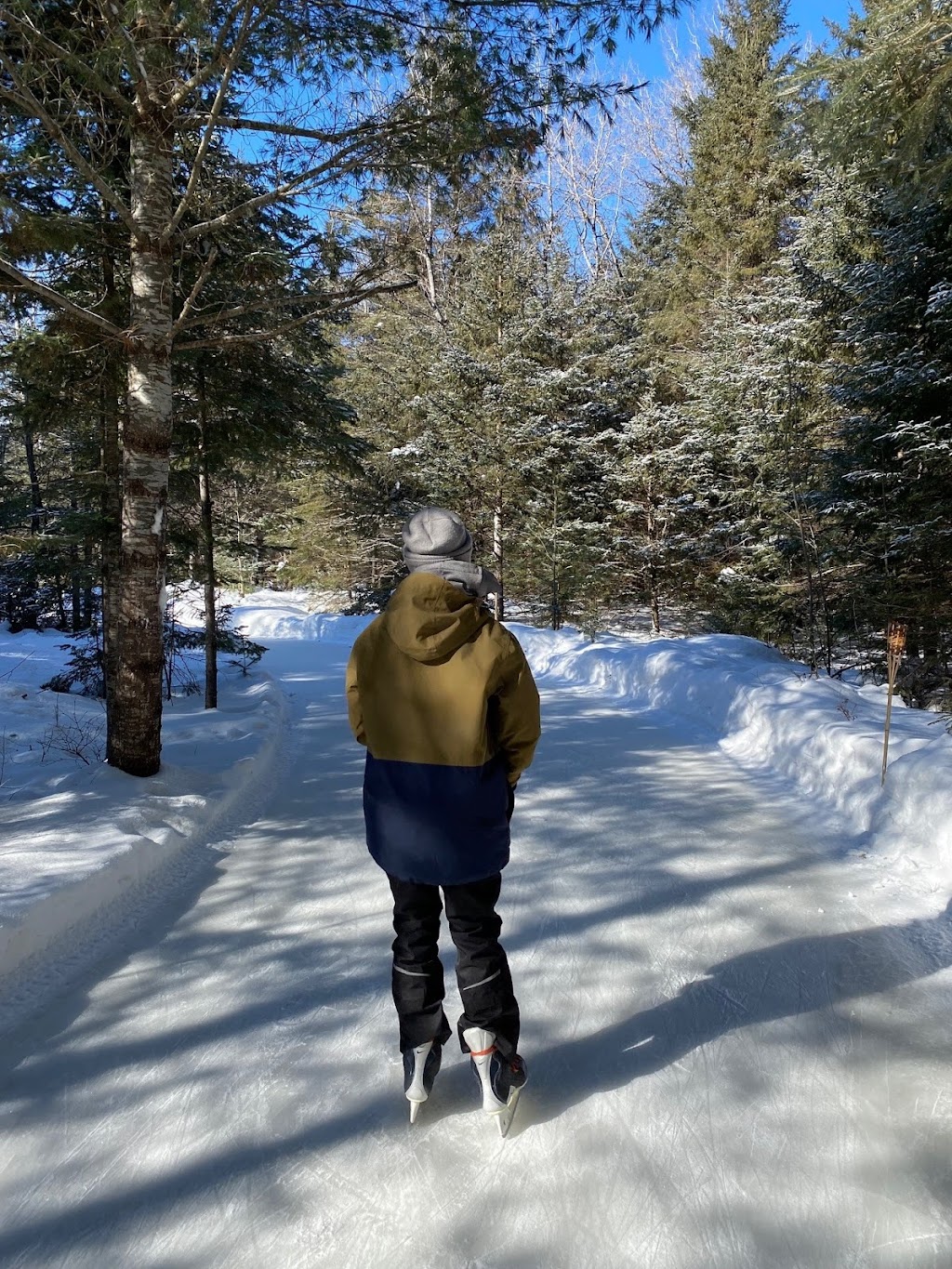 Patinage en forêt | 9 Mnt Beausoleil, Lac-des-Loups, QC J0X 3K0, Canada | Phone: (819) 456-1444