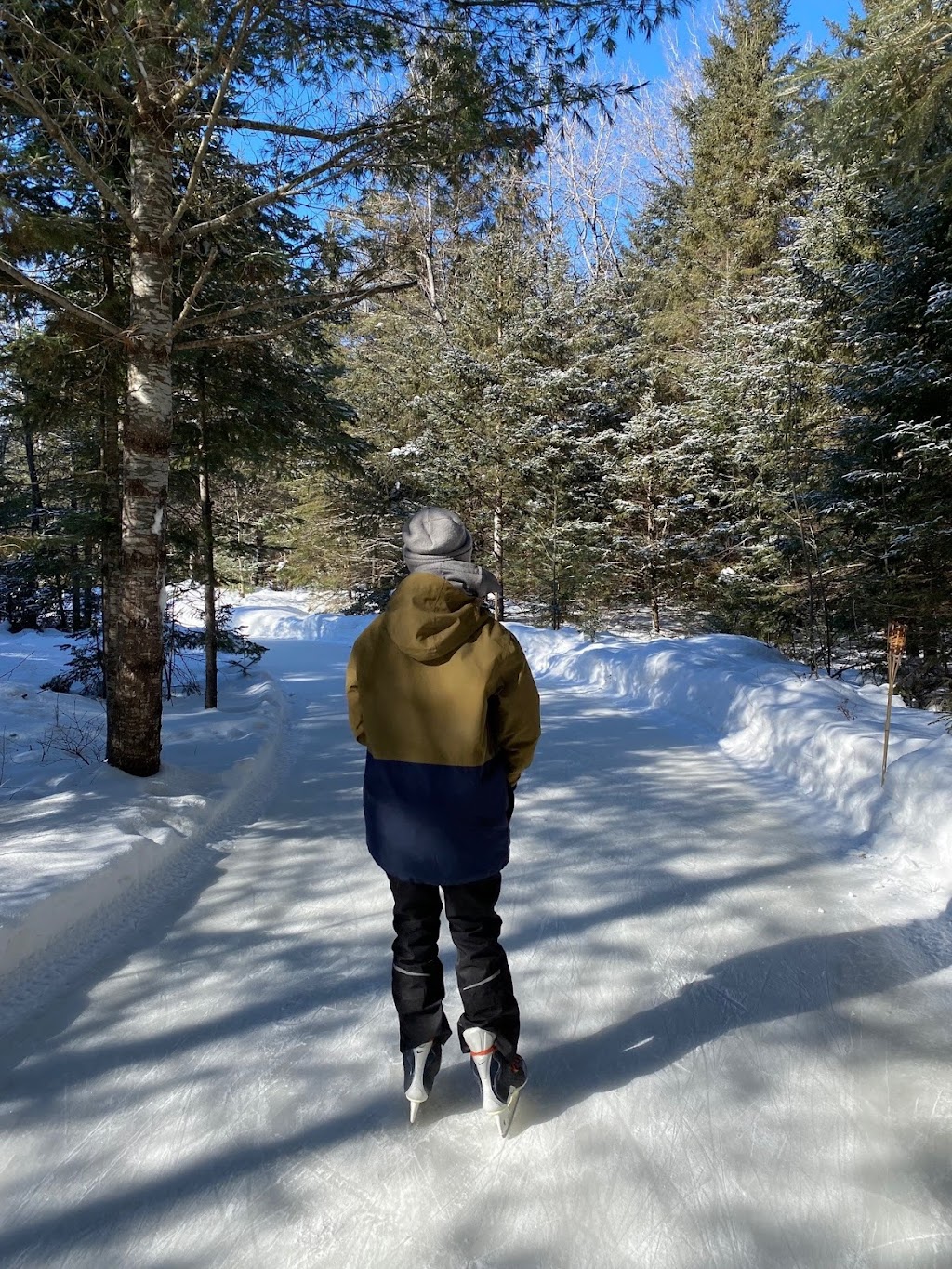 Patinage en forêt - 9 Mnt Beausoleil, Lac-des-Loups, QC J0X 3K0, Canada