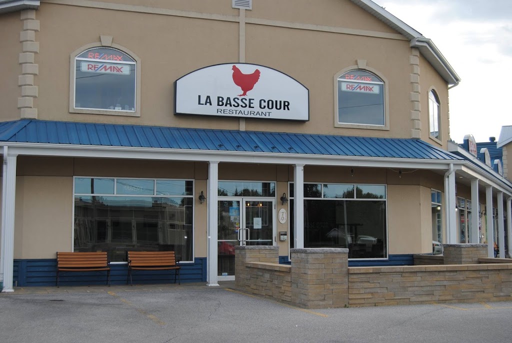 Restaurant La Basse Cour | 70 QC-338, Les Coteaux, QC J7X 1A2, Canada | Phone: (450) 217-2020