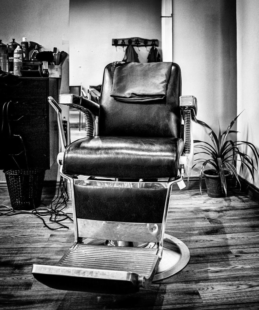 Brunos Classic Cuts | 5Z9, 266 Dundas St E, Trenton, ON K8V 5Z9, Canada | Phone: (613) 392-0165