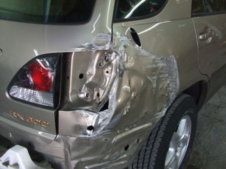 MacGyver Collision Autobody | 3360 Midland Ave, Scarborough, ON M1V 4V7, Canada | Phone: (416) 291-7323