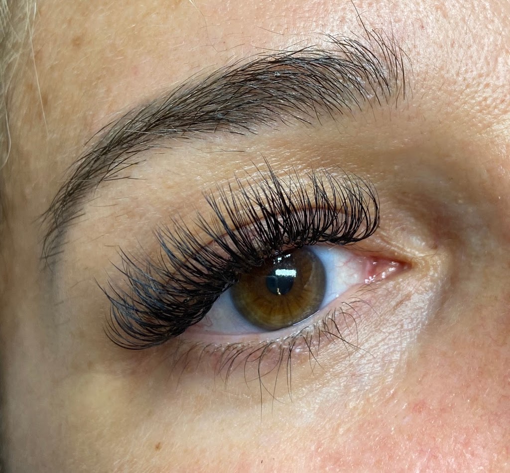 Aztec Tanning & Eyelash Extentions | 91 Rylander Blvd, Scarborough, ON M1B 5M5, Canada | Phone: (416) 282-6251