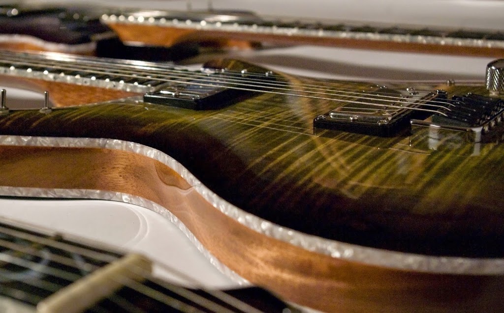 Guitars Luthier Brousseau | 2205 Rue Parthenais, Montréal, QC H2K 3T3, Canada | Phone: (438) 764-6772