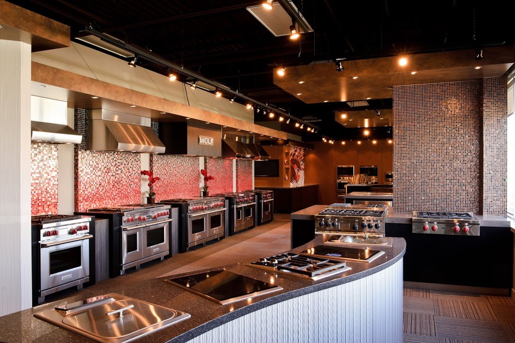 Sub-Zero, Wolf, and Cove by Bradlee Distributors | 1245 73 Ave SE, Calgary, AB T2H 2X1, Canada | Phone: (403) 297-1000
