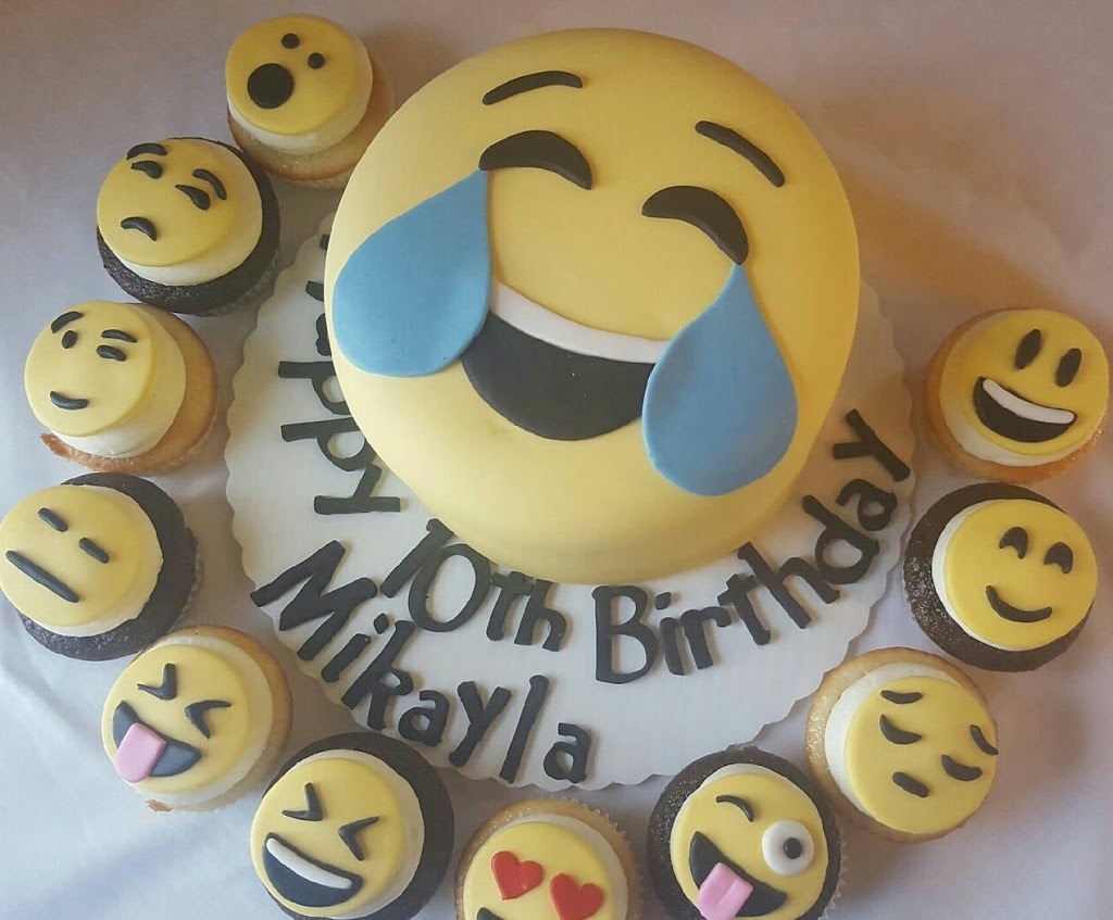Caketopia Custom Cakes | 311 Avenue D N, Saskatoon, SK S7L 1M8, Canada