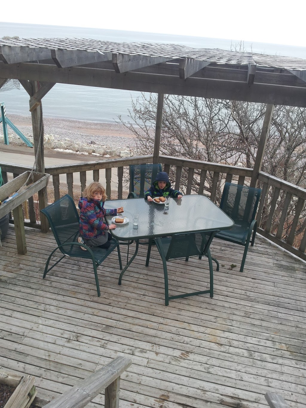 Mac`s Beach Retreat | 10 Allan Rd, Orange Hill, NB E5R 1J2, Canada | Phone: (506) 343-5780