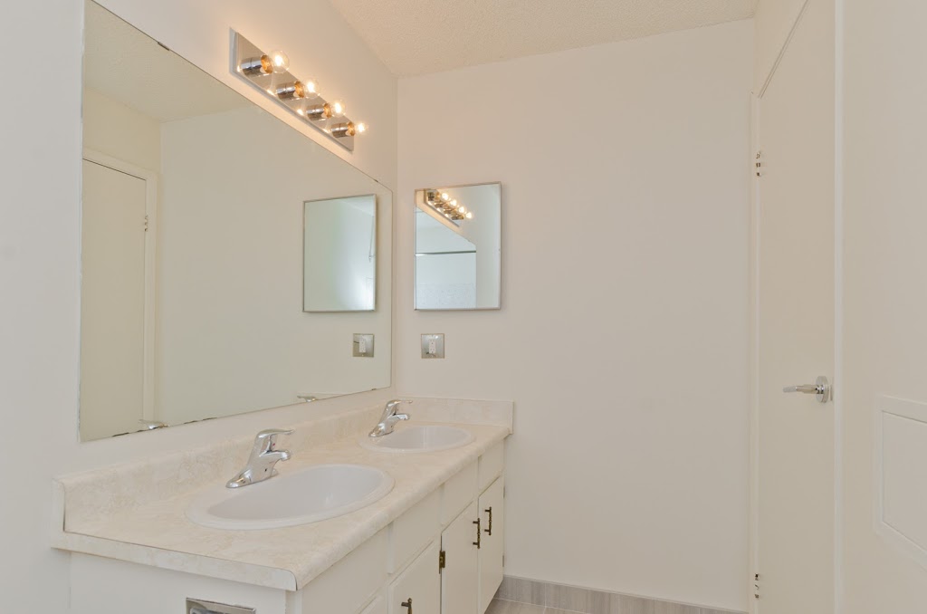 Pineridge Apartments | 433 Pinestream Pl NE, Calgary, AB T1Y 3A5, Canada | Phone: (403) 215-2451