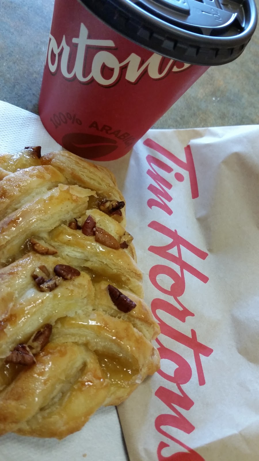 Tim Hortons | 111 Boulevard Industriel, Repentigny, QC J6A 4X5, Canada | Phone: (450) 585-1375