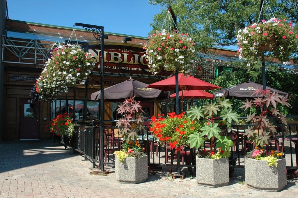 Upper Oakville Shopping Centre | 1011 Upper Middle Rd E, Oakville, ON L6H 4L2, Canada | Phone: (905) 849-4722