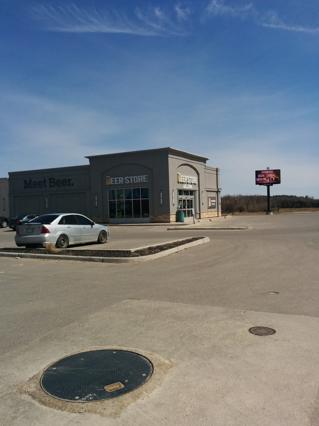 Beer Store | 802 Main St E, Shelburne, ON L0N 1S0, Canada | Phone: (519) 925-5321