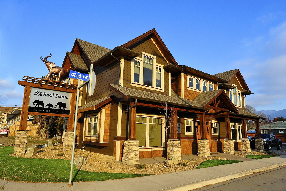 3% Realty | 4201 27 St, Vernon, BC V1T 4Y3, Canada | Phone: (250) 503-2246