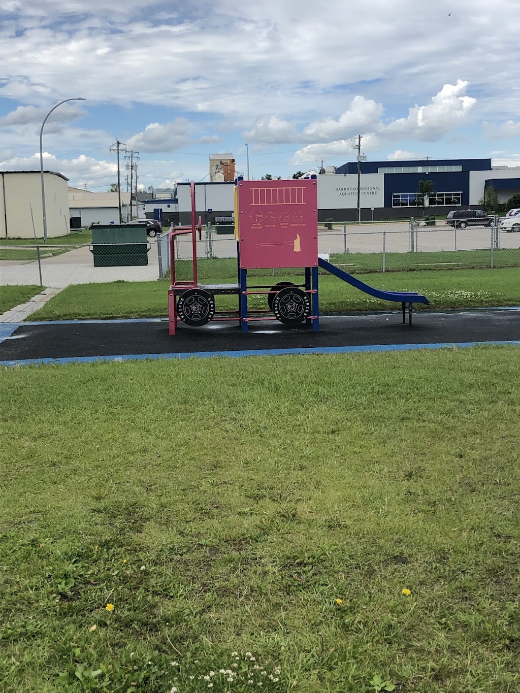 Barrhead Splash Park | 5401 54 Ave, Barrhead, AB T7N 1C4, Canada | Phone: (780) 674-2532