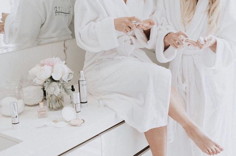 Jada Skin and Health Institute | 3030 Pandosy St #213, Kelowna, BC V1Y 0C4, Canada | Phone: (778) 581-7675