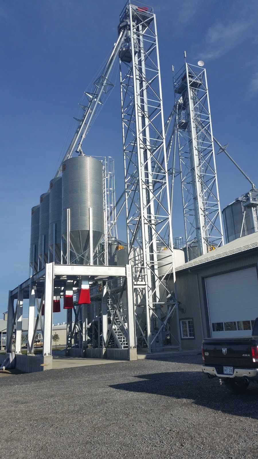 Manugrain Inc | 600 Rue Raygo, La Présentation, QC J0H 1B0, Canada | Phone: (450) 796-1742