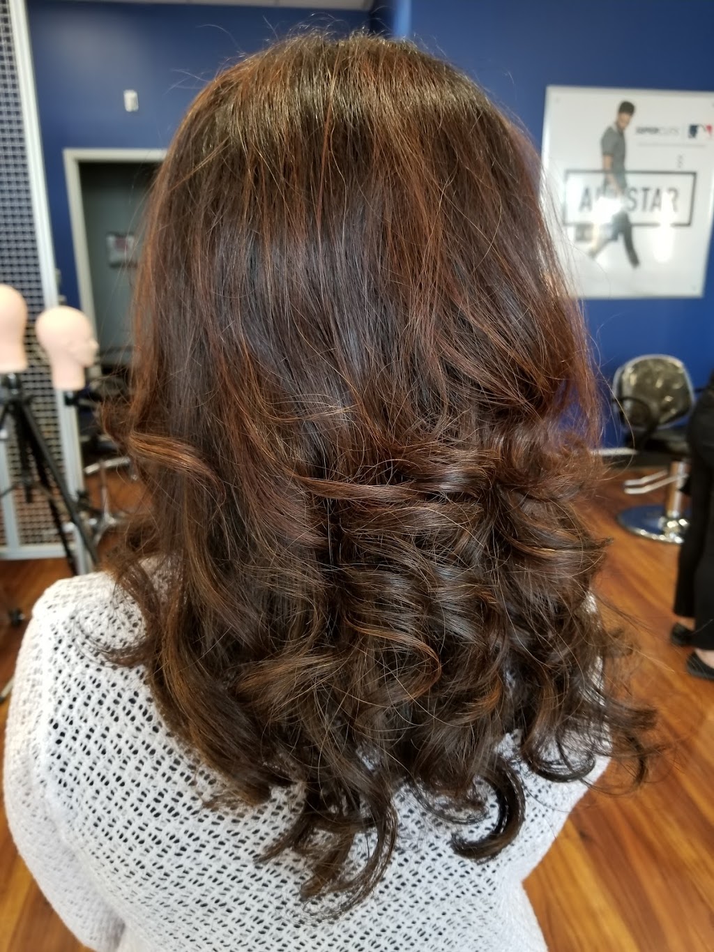 Supercuts | 2810 Major MacKenzie Dr W b15, Maple, ON L6A 3L2, Canada | Phone: (905) 832-3332